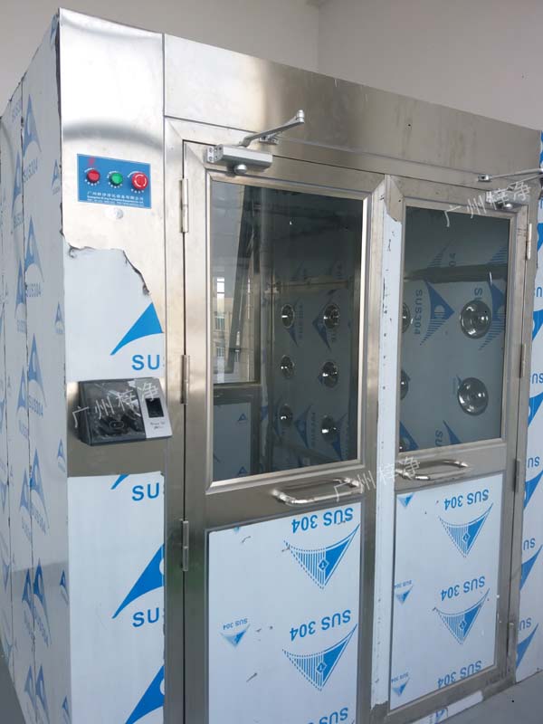 雙開門風(fēng)淋間圖片 雙開門風(fēng)淋間圖片