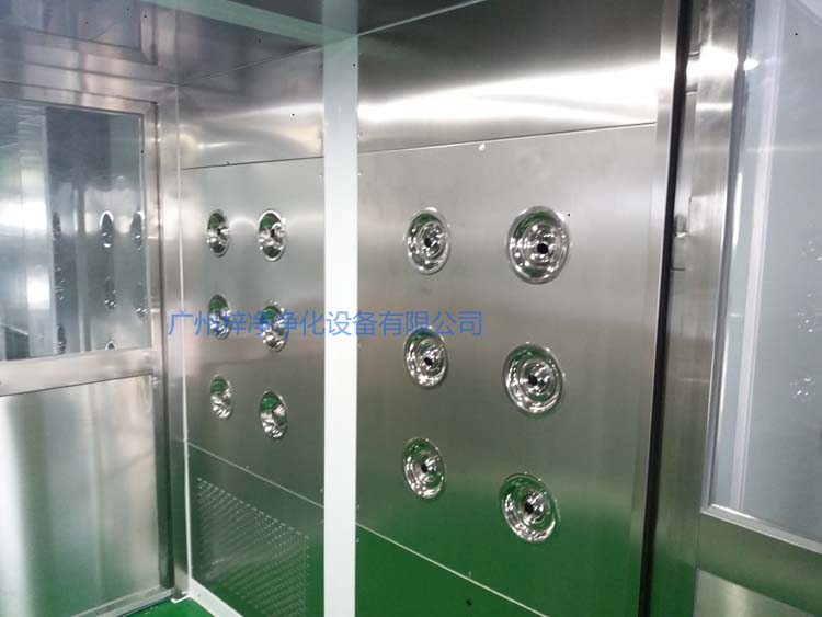 普通貨淋室工作區(qū)配可旋轉360度不銹鋼噴嘴 普通貨淋室工作區(qū)配可旋轉360度不銹鋼噴嘴