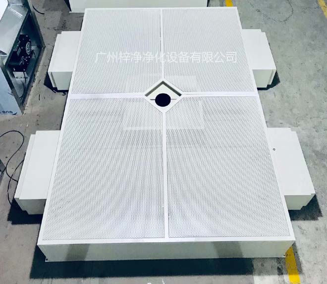 手術室層流送風天花采用冷軋鋼板烤漆制作 手術室層流送風天花采用冷軋鋼板烤漆制作