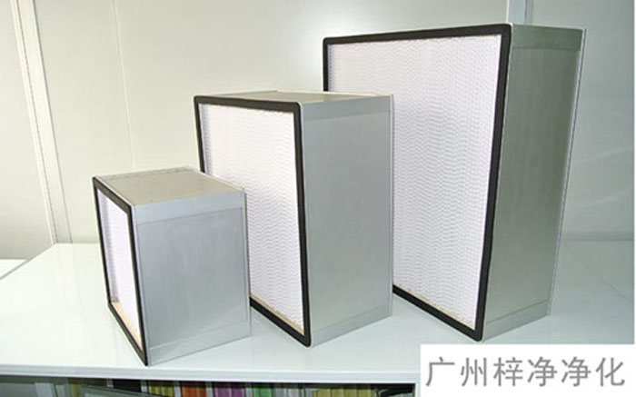 F-S有隔板中效空氣過濾器主要用于制藥、電子、食品廠房中潔凈/空調(diào)/通風系統(tǒng)的中級過濾。