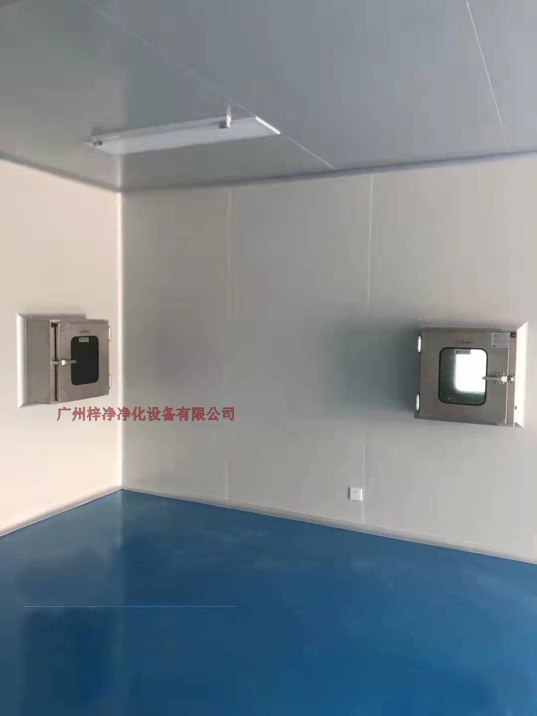 實驗室普通傳遞窗產品安裝實拍圖 實驗室普通傳遞窗產品安裝實拍圖